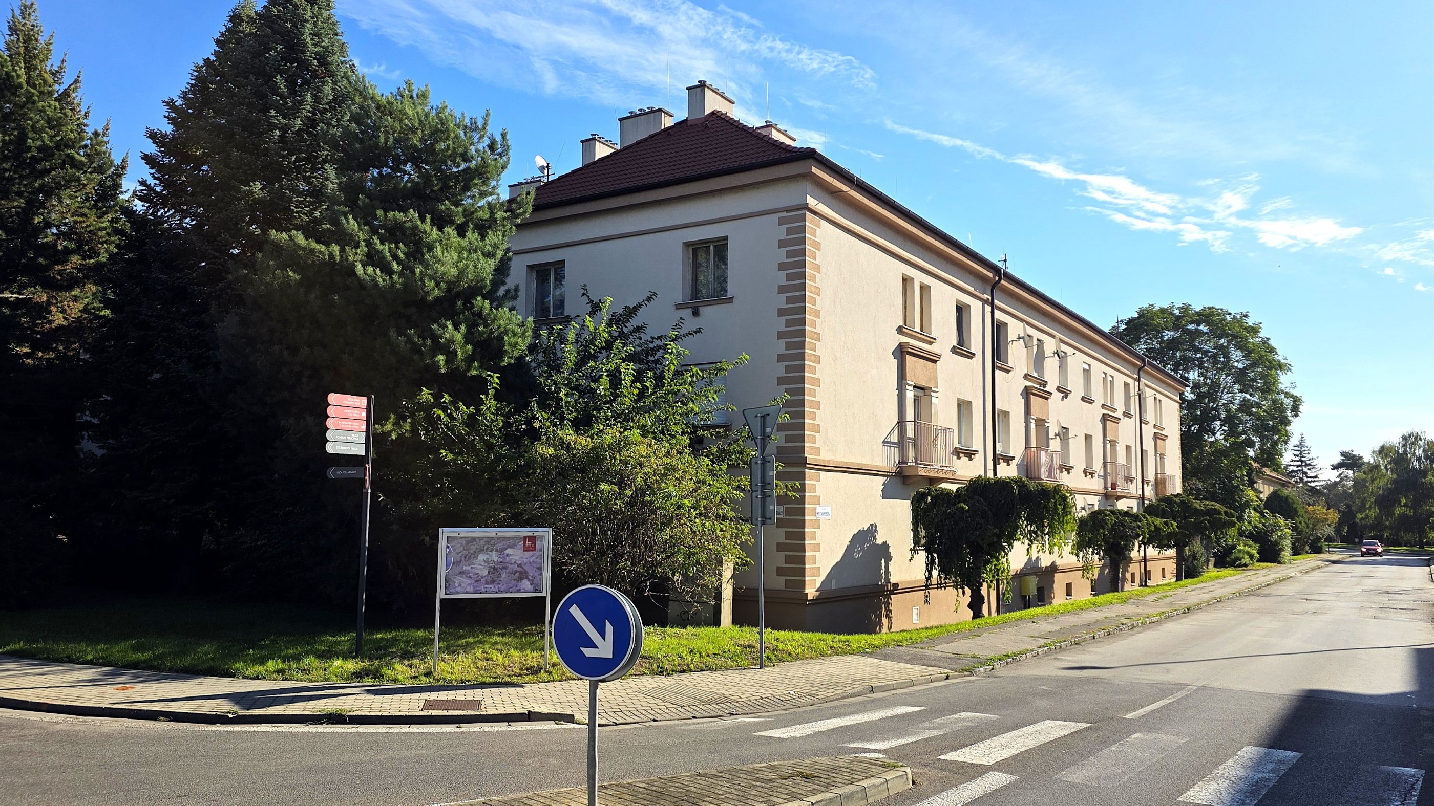 Byt ako od babičky, 2-izbový priamo v centre mesta Nitra.