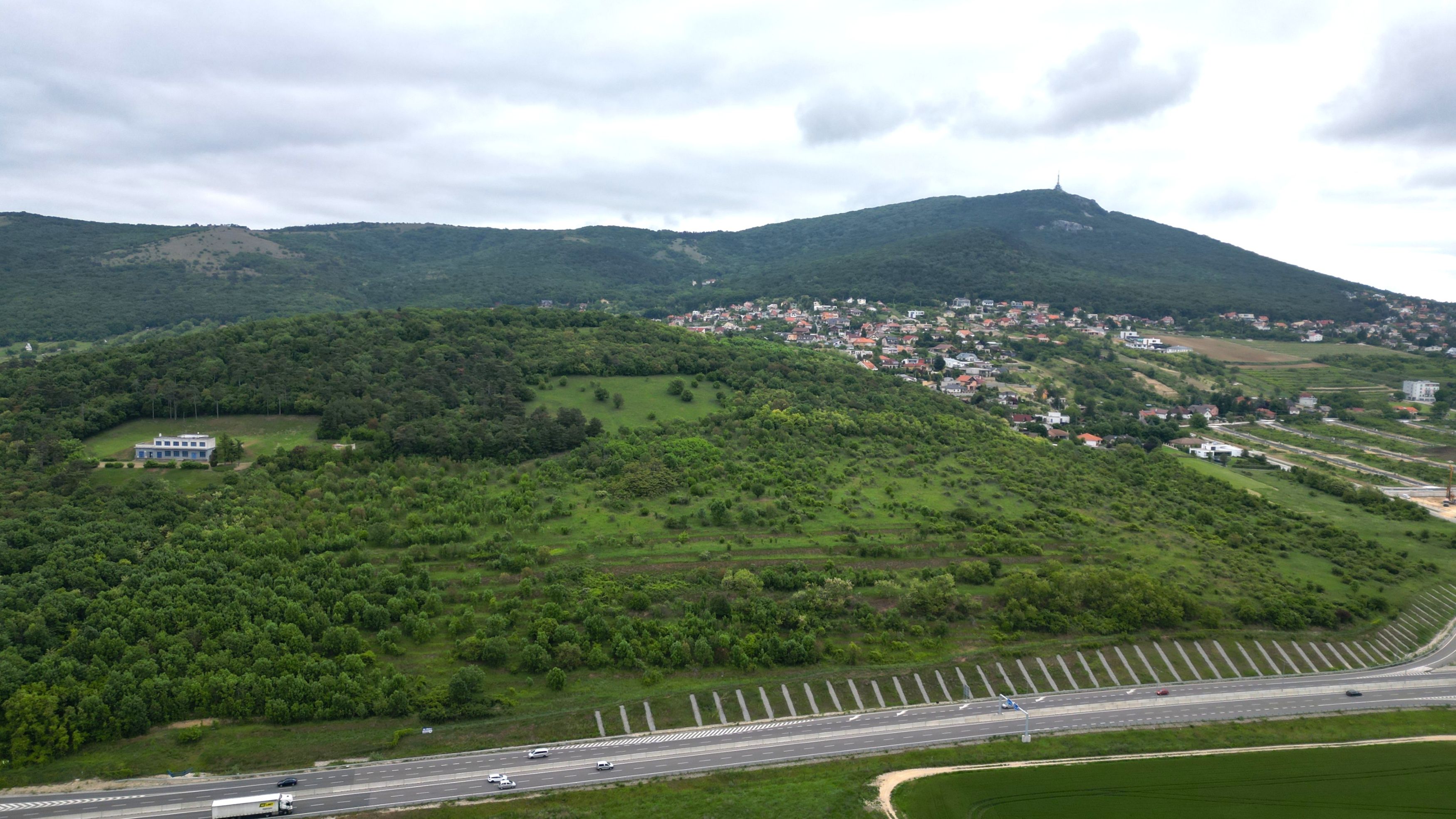 PREDANÉ - Na predaj investičné pozemky v Nitre, v lukratívnej časti Zobor - Lupka