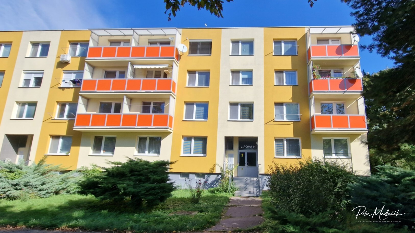 PREDANÉ - Na predaj veľký 4-izbový byt Nitra - Chrenová.